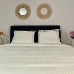 Malibu Park 2116 - Ocean View *
