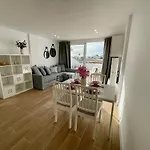 Malibu Park 2116 - Ocean View *