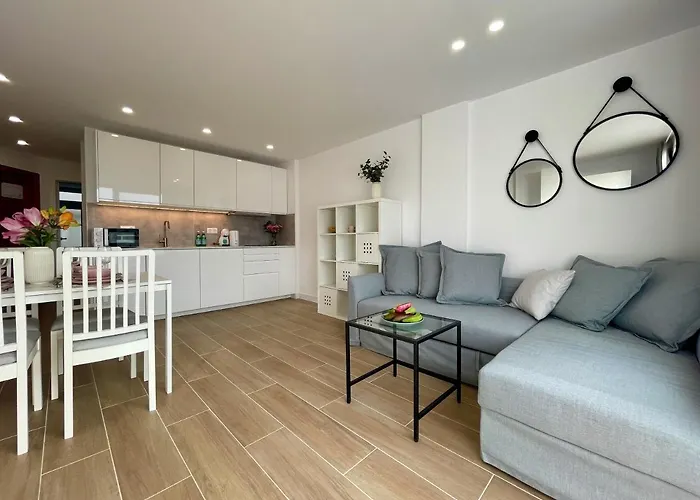 Malibu Park 2116 - Ocean View